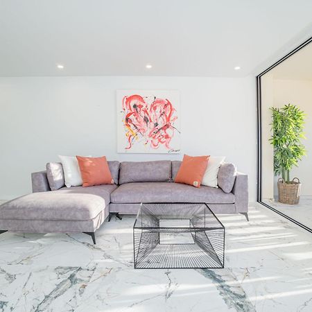 Moderno Apartamento Frente Al Canal Con Terrazas Apartment Empuriabrava Luaran gambar