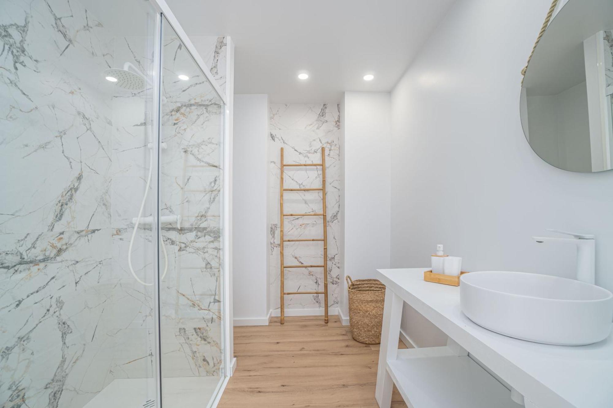 Moderno Apartamento Frente Al Canal Con Terrazas Apartment Empuriabrava Luaran gambar